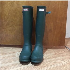 Hunter Tall Green Matte Rain boots